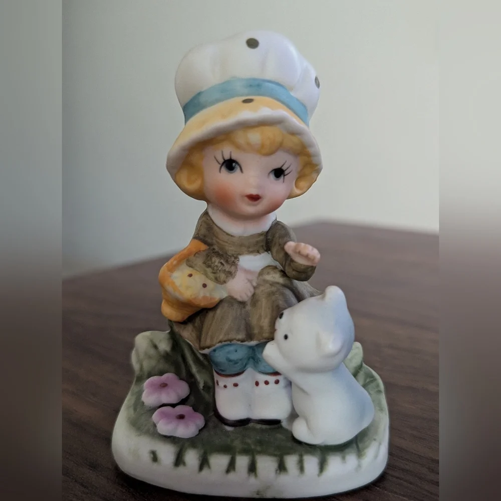 Vintage Homco 1430-V Girl With Cat Figurine